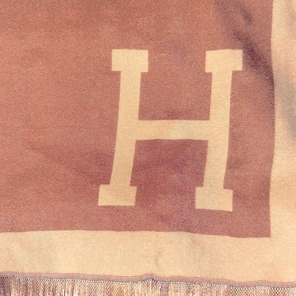Brown and Cream scarf with H Design cashmere feel.H front and reverse in 4 Times